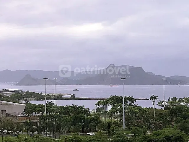Andar corporativo com 350m², para alugar, no bairro Centro em Rio de Janeiro
