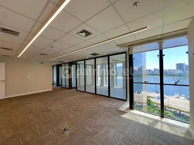 Andar corporativo com 780m², para alugar, no bairro Botafogo em Rio de Janeiro