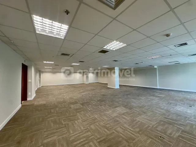 Andar corporativo com 780m², para alugar, no bairro Botafogo em Rio de Janeiro