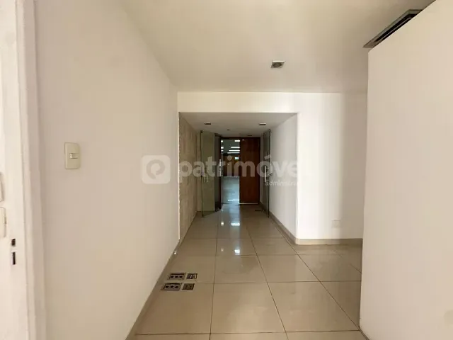 Andar corporativo com 351m², para alugar, no bairro Centro em Rio de Janeiro