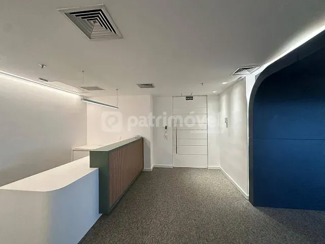 Andar corporativo para alugar, no bairro Leblon em Rio de Janeiro