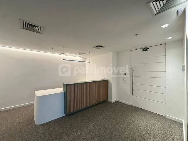 Andar corporativo para alugar, no bairro Leblon em Rio de Janeiro