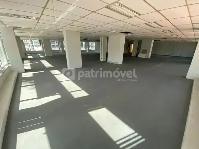 Andar corporativo para alugar, no bairro Barra da Tijuca em Rio de Janeiro