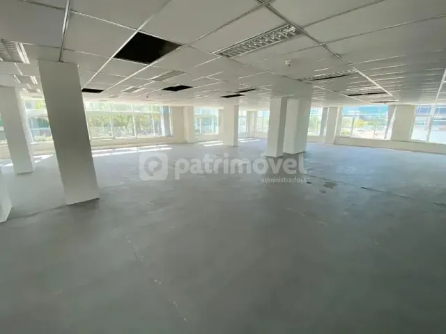 Andar corporativo para alugar, no bairro Barra da Tijuca em Rio de Janeiro