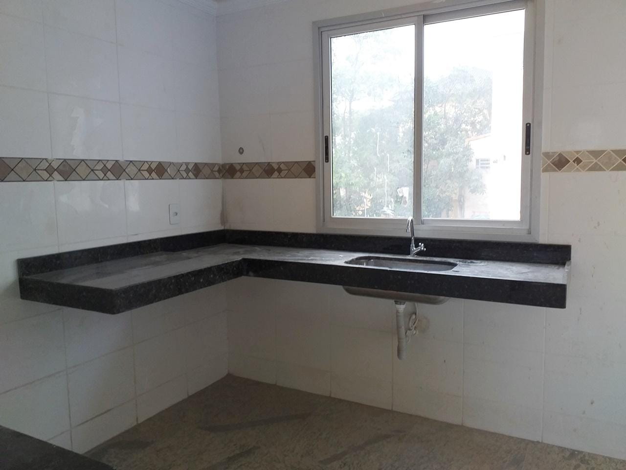 Cobertura Duplex à venda, 3 quartos, 2 vagas, no Ouro Preto, Belo Horizonte, MG. Local muito tranquilo. Perto do IMEI. Imóvel novo. miniatura 2