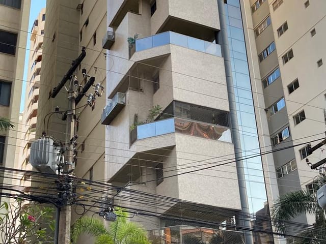 Apartamento com 468m² 5 quartos e 6 banheiros, à venda, no bairro Setor Bueno em Goiânia