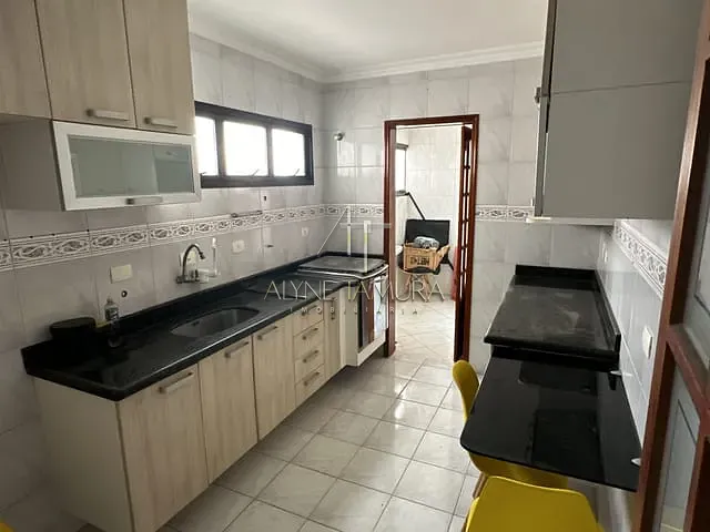 Apartamento com 180m² 3 quartos e 3 banheiros, à venda, no bairro Fundação em Rua Perrella