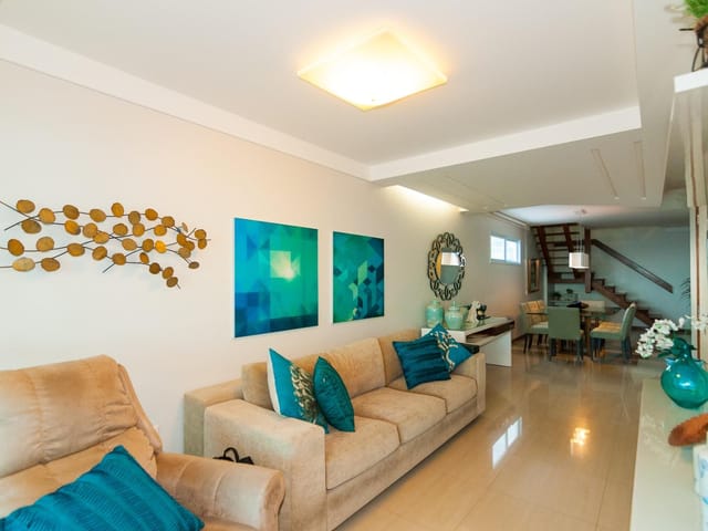 Apartamento Duplex com 337m² 4 quartos e 6 banheiros, à venda, no bairro Centro em Guarapari