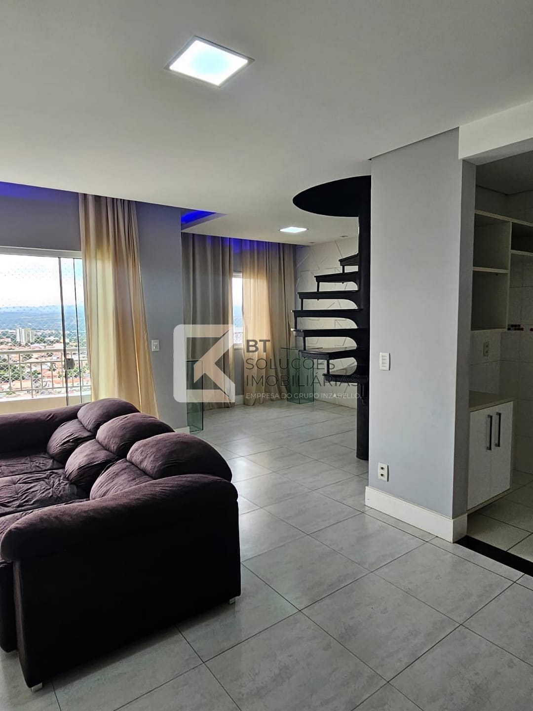 Apartamento, 3 quartos, 260 m² - Foto 3