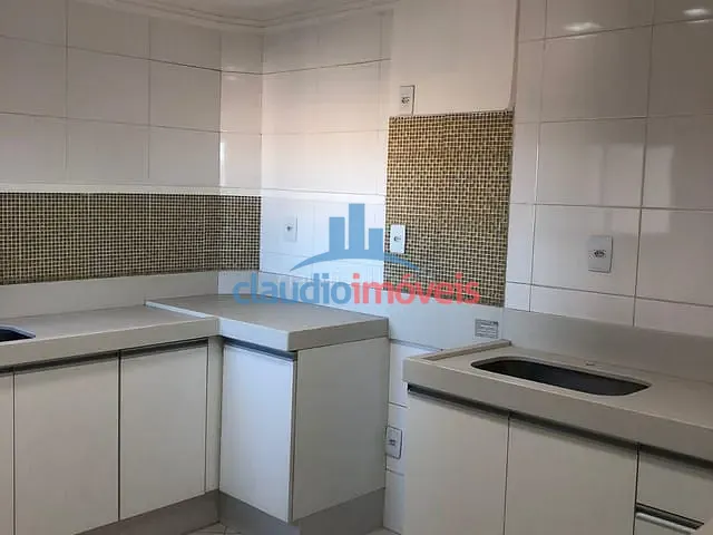 Apartamento 2 quartos e 2 banheiros, à venda, no bairro Nossa Senhora das Graças em Volta Redonda