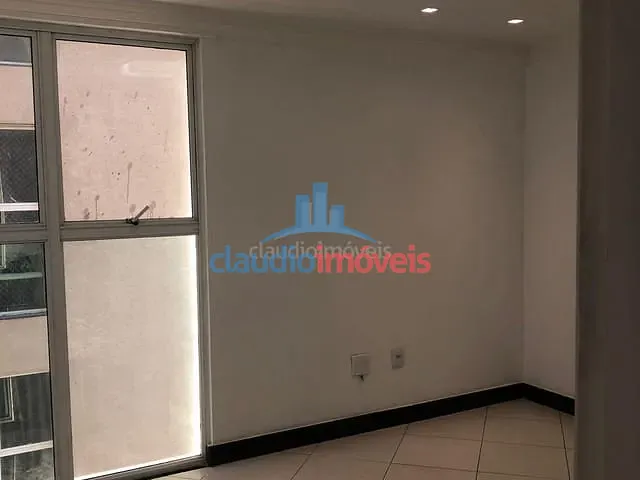 Apartamento 2 quartos e 2 banheiros, à venda, no bairro Nossa Senhora das Graças em Volta Redonda