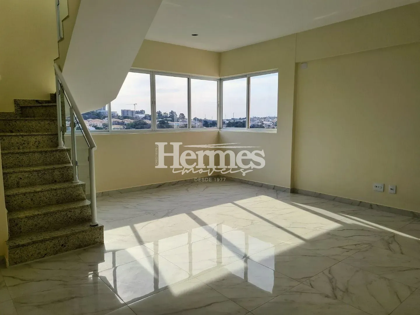 Apartamento, 3 quartos, 166 m² - Foto 2