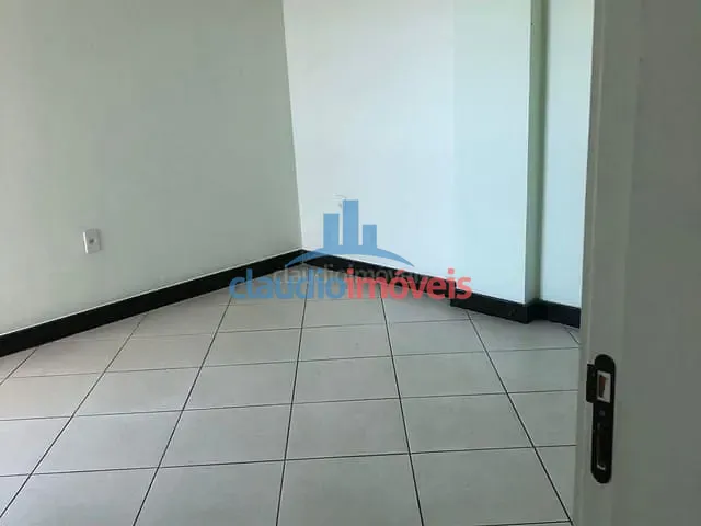 Apartamento 2 quartos e 2 banheiros, à venda, no bairro Nossa Senhora das Graças em Volta Redonda