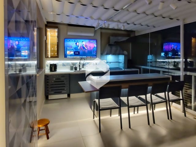 Apartamento Duplex com 153m² 3 quartos e 3 banheiros, à venda, no bairro Recreio dos Bandeirantes em Rio de Janeiro