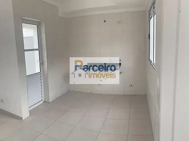 Apartamento 2 quartos e 2 banheiros, à venda, no bairro Vila Aricanduva em São Paulo