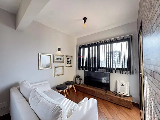 Apartamento com 79m² 1 quarto e 2 banheiros, para alugar, no bairro Centro em Londrina