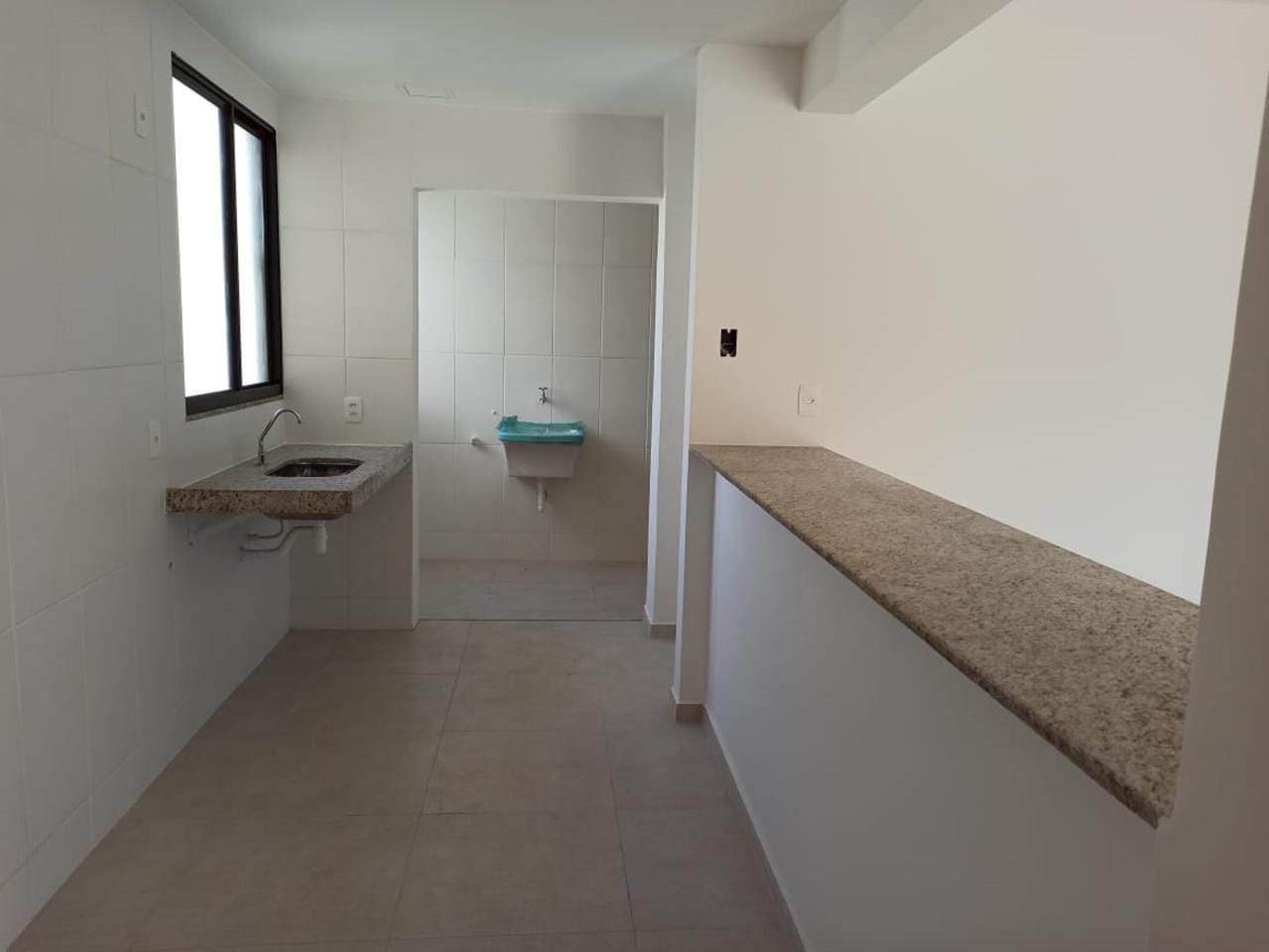 Apartamento cobertura com 3 quartos, 1 suíte, 3 banhos, 3 vagas, alto padrão de acabamento, à venda, Filadélfia, Betim, MG - No melhor ponto de Betim. miniatura 18