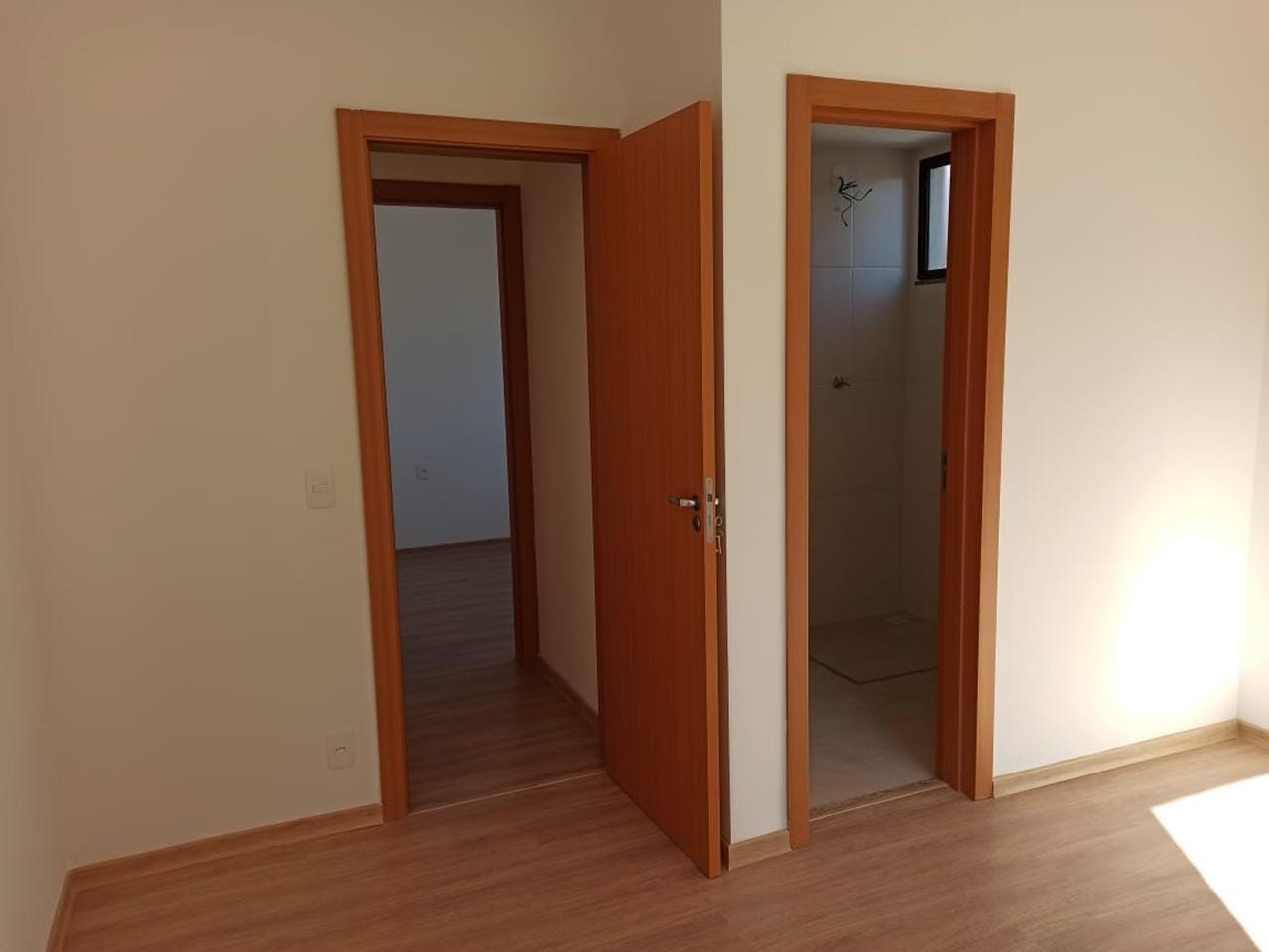 Apartamento cobertura com 3 quartos, 1 suíte, 3 banhos, 3 vagas, alto padrão de acabamento, à venda, Filadélfia, Betim, MG - No melhor ponto de Betim. miniatura 9