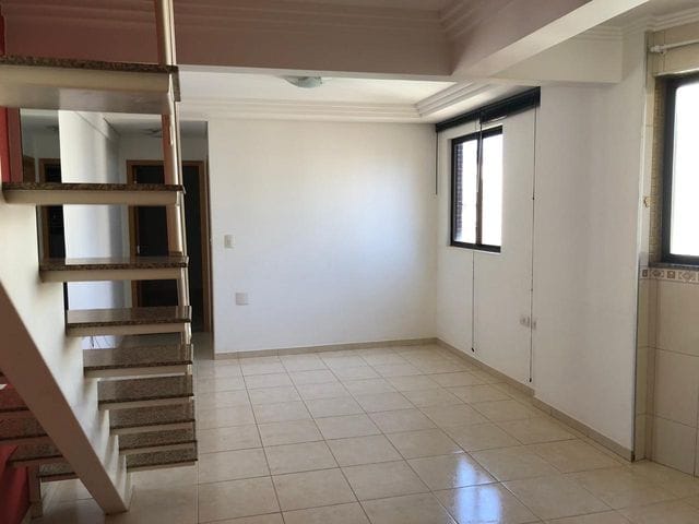 Foto do Apartamento - Edificio Santa Helena, Apartamento Duplex para locação com 2 quartos, 1 suíte, 1 vaga, Zona 01, Maringá, PR | Villeman Imóveis