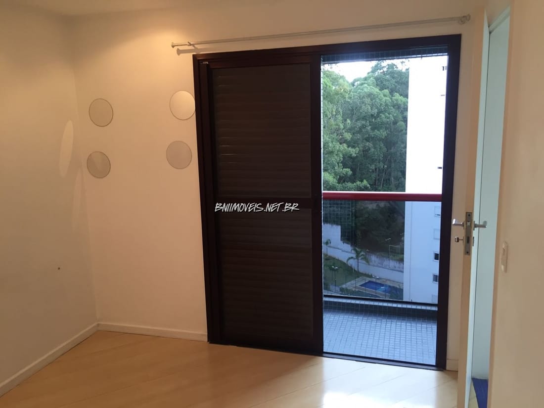 Apartamento à venda e aluguel com 3 quartos, 100m² - Foto 13