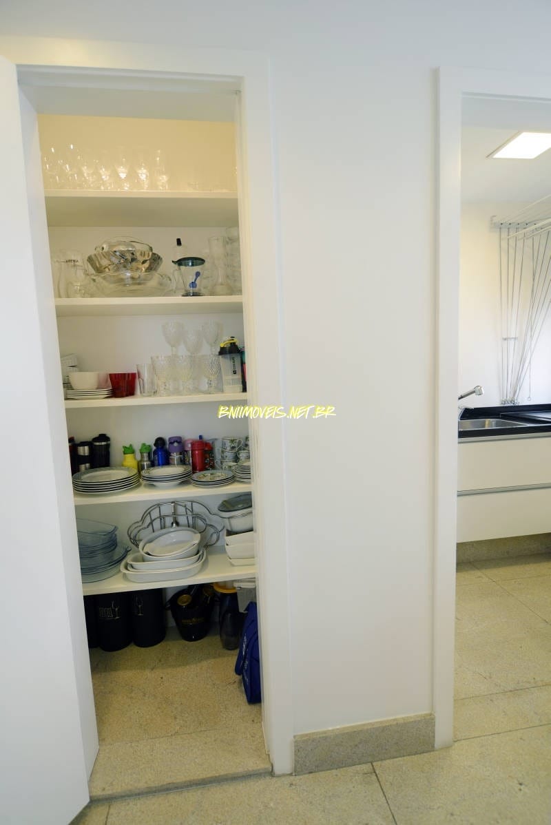 Apartamento à venda com 2 quartos, 150m² - Foto 14