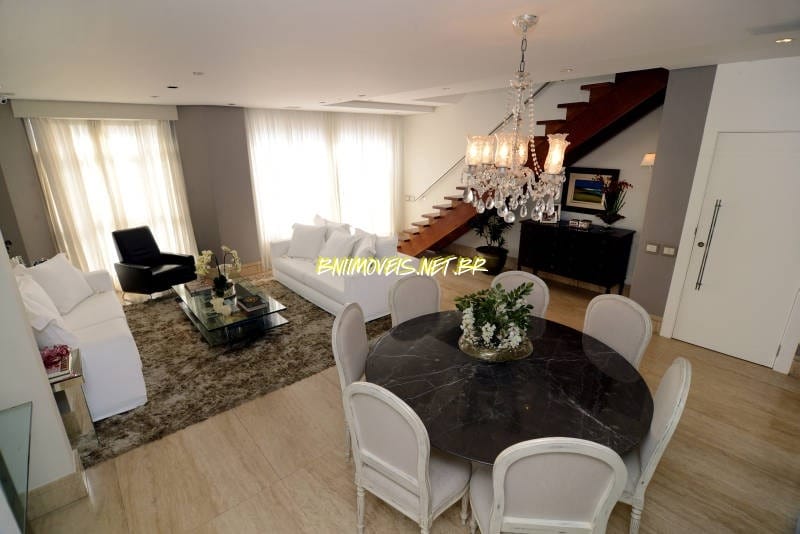 Apartamento à venda com 2 quartos, 150m² - Foto 1