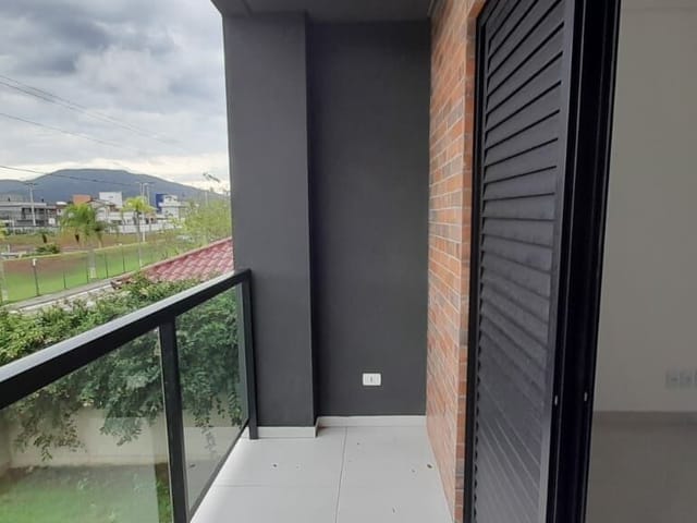 Apartamento com 136m² 2 quartos e 1 banheiro, à venda, no bairro São João do Rio Vermelho em Florianópolis