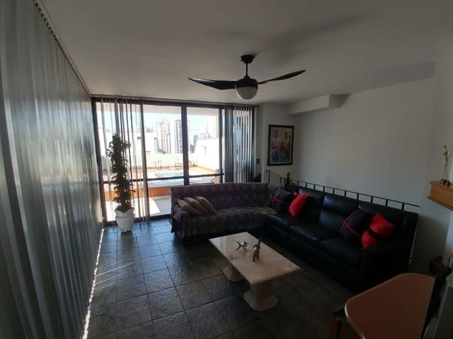 Apartamento com 240m² 3 quartos e 3 banheiros, à venda ou para alugar, no bairro Perdizes em São Paulo