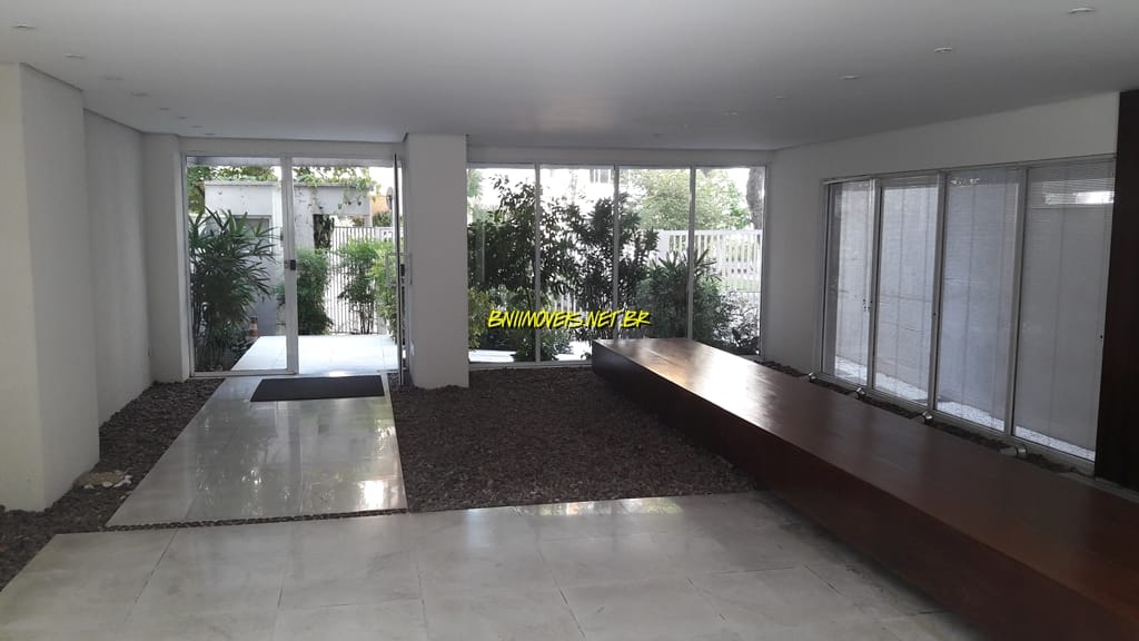 Apartamento, 1 quarto, 100 m² - Foto 1