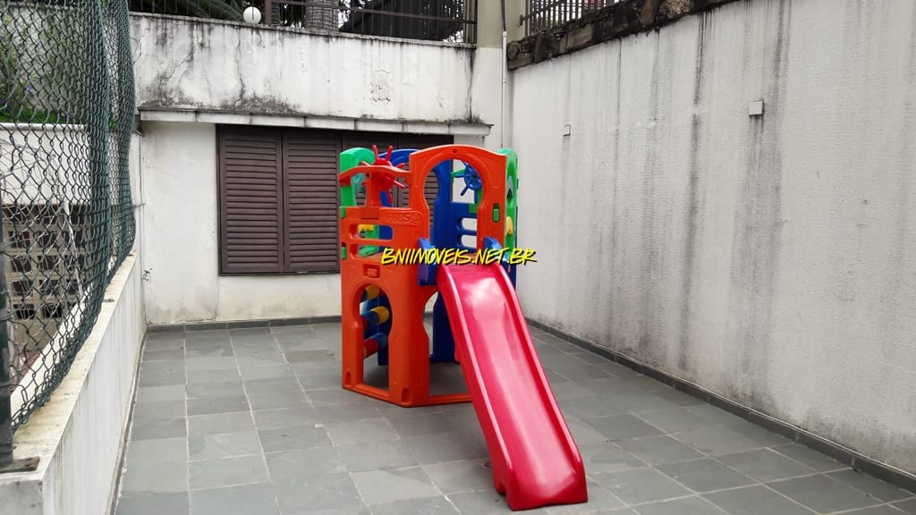 Apartamento para alugar com 4 quartos, 343m² - Foto 3