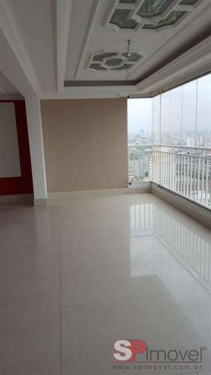 Apartamento à venda, no bairro Vila Zilda em São Paulo