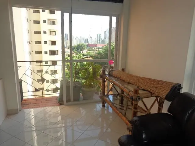 Apartamento 1 quarto e 1 banheiro, à venda, no bairro Vila Nova Conceição em São Paulo