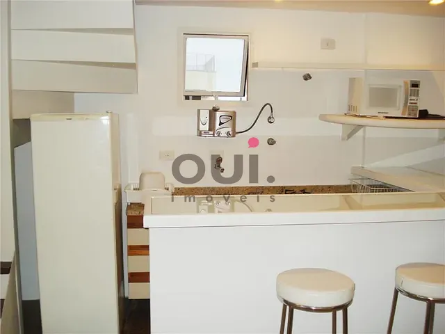 Apartamento 1 quarto e 2 banheiros, à venda, no bairro Vila Nova Conceição em São Paulo