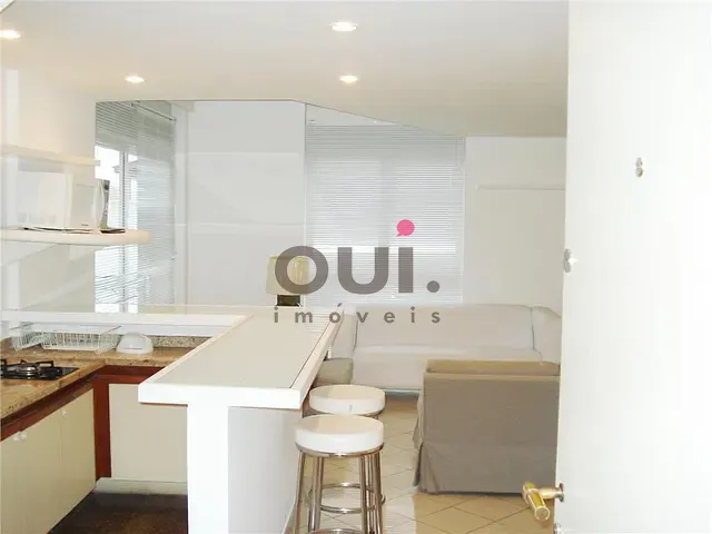 Apartamento 1 quarto e 2 banheiros, à venda, no bairro Vila Nova Conceição em São Paulo