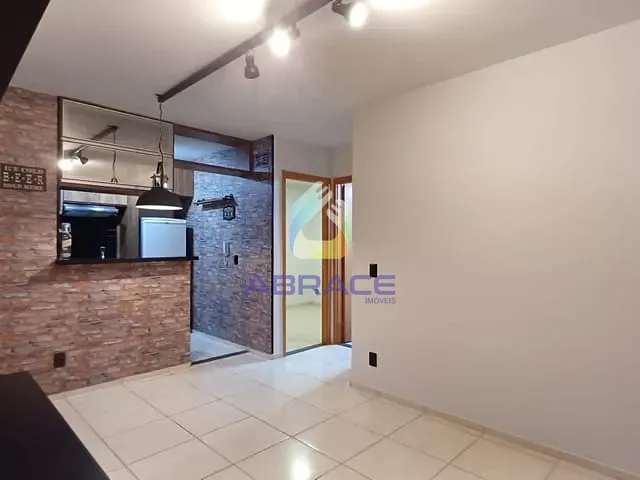 Apartamento com 68m² 2 quartos e 1 banheiro, à venda ou para alugar, no bairro Bairro Seminário em Campo Grande