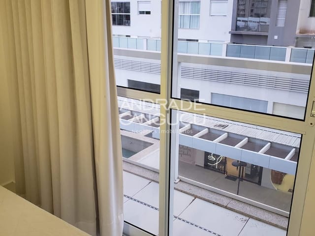 Apartamento 1 quarto e 1 banheiro, à venda ou para alugar, no bairro Jardim Goiás em Goiânia