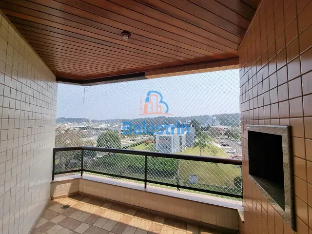 Apartamento 3 quartos e 2 banheiros, à venda, no bairro Centro em Fraiburgo