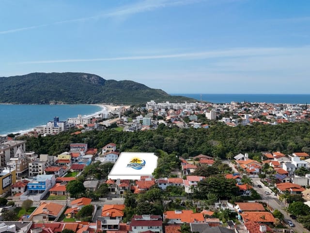Apartamento com 64m² 2 quartos e 2 banheiros, à venda, no bairro Ingleses do Rio Vermelho em Florianópolis