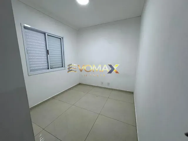 Apartamento 2 quartos e 1 banheiro, à venda ou para alugar, no bairro Vila Asem em Itapetininga