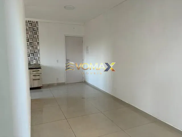 Apartamento 2 quartos e 1 banheiro, à venda ou para alugar, no bairro Vila Asem em Itapetininga