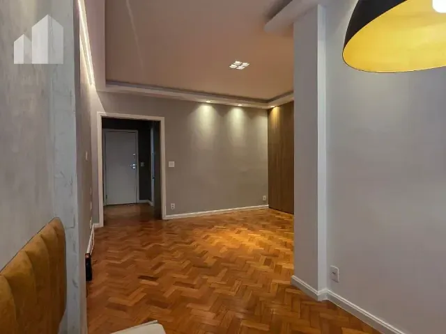 Apartamento com 79m² 2 quartos e 2 banheiros, à venda, no bairro Copacabana em Rio de Janeiro