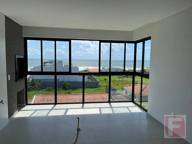 Apartamento com 100m² 3 quartos e 2 banheiros, à venda, no bairro Continental em Itapoá
