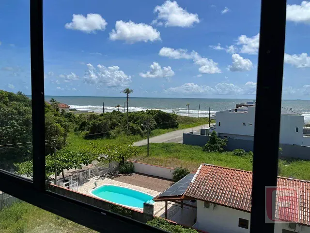 Apartamento com 100m² 3 quartos e 2 banheiros, à venda, no bairro Continental em Itapoá
