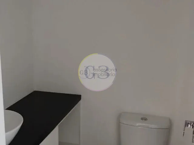 Apartamento à venda ou para alugar, no bairro São Gonçalo em Pelotas
