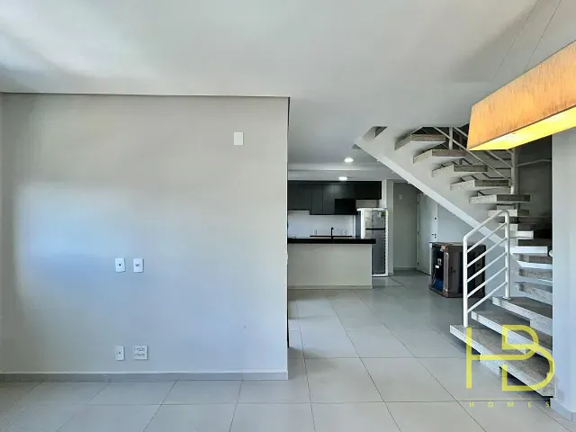 Apartamento com 100m² 3 quartos e 2 banheiros, para alugar, no bairro Parque Campolim em Sorocaba
