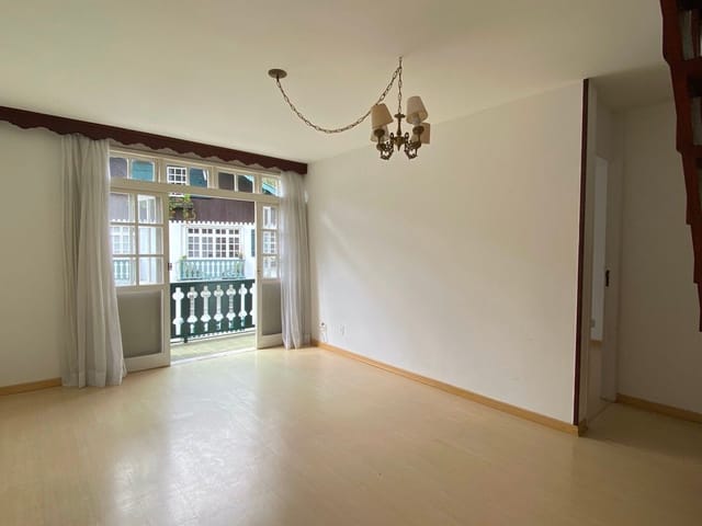 Foto do Apartamento - Apartamento com 3 dormitórios à venda, 100 m² por R$ 460.000,00 - Mury - Nova Friburgo/RJ | Viva Friburgo