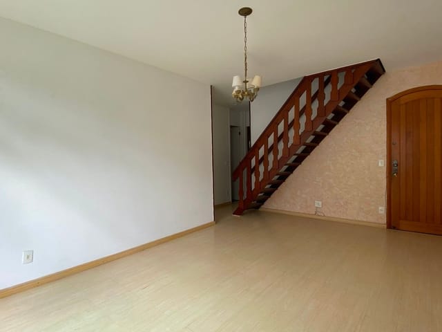 Foto do Apartamento - Apartamento com 3 dormitórios à venda, 100 m² por R$ 460.000,00 - Mury - Nova Friburgo/RJ | Viva Friburgo