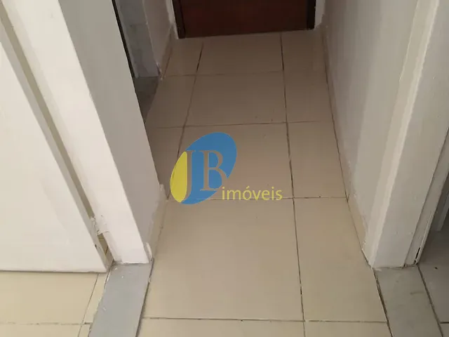 Apartamento 1 quarto e 1 banheiro, para alugar, no bairro Centro em Niterói