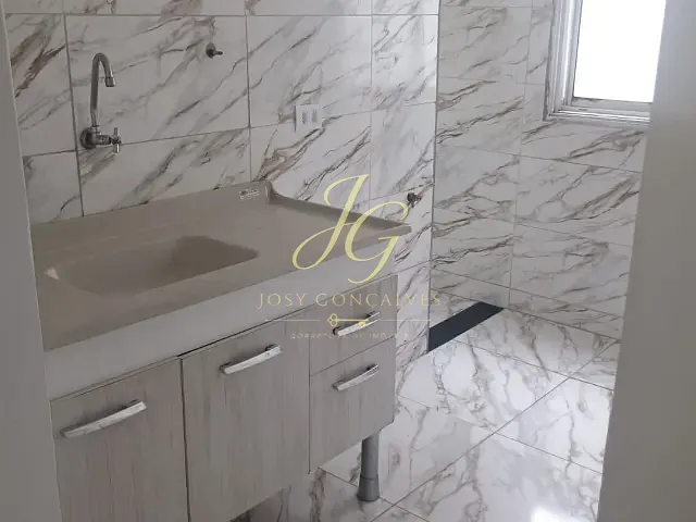 Apartamento 2 quartos e 1 banheiro, à venda, no bairro Jardim Aeroporto III em Mogi das Cruzes