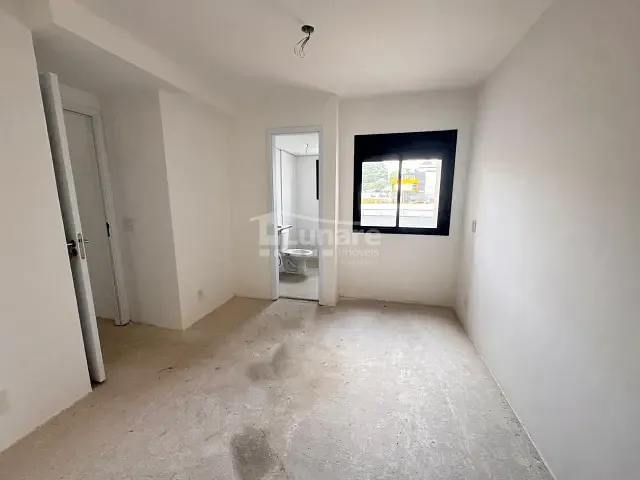 Apartamento 2 quartos e 2 banheiros, à venda, no bairro Centro em Mogi das Cruzes